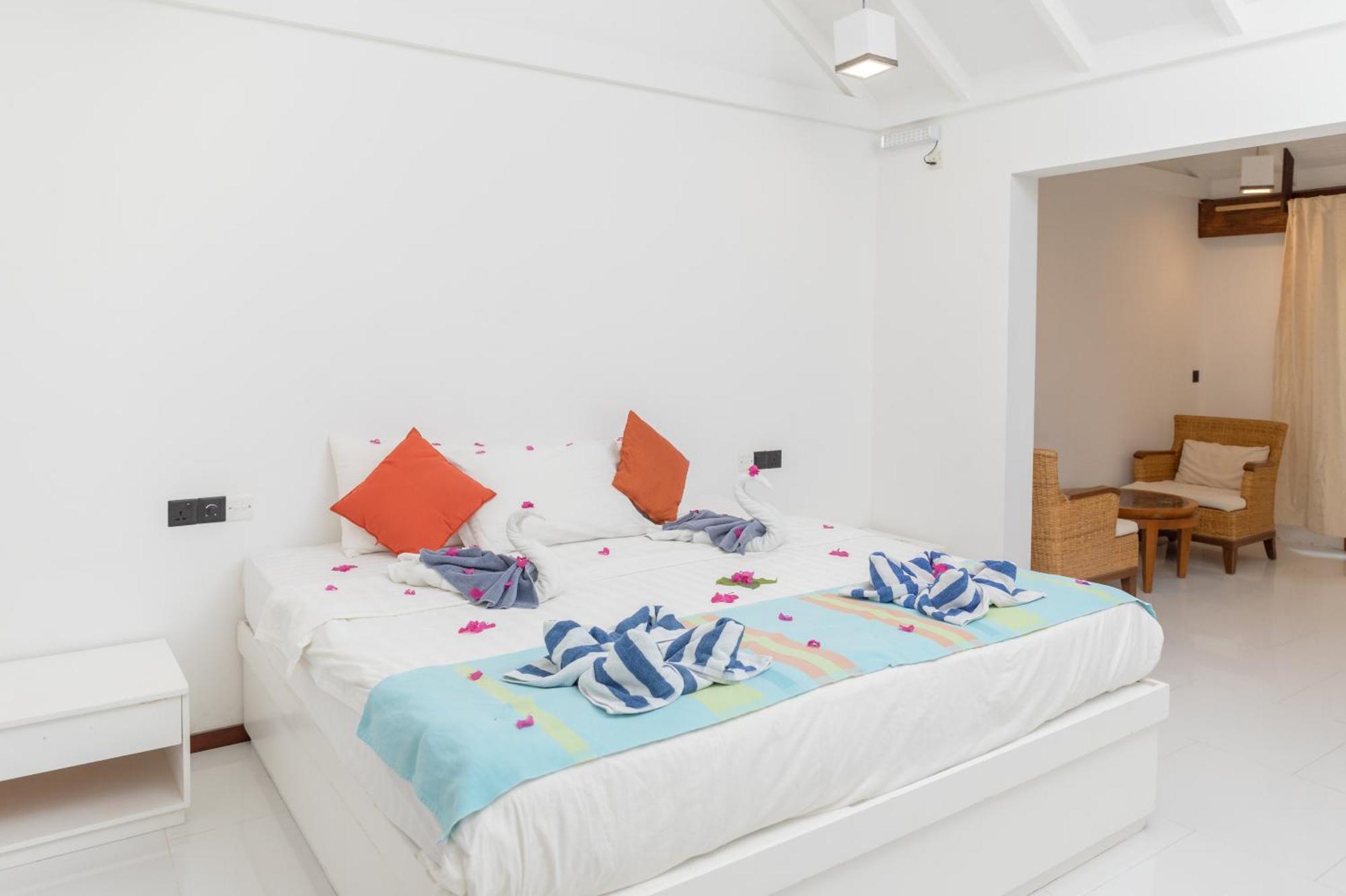 Brickwood Ganduvaru Private Villas Rasdhoo Exteriör bild