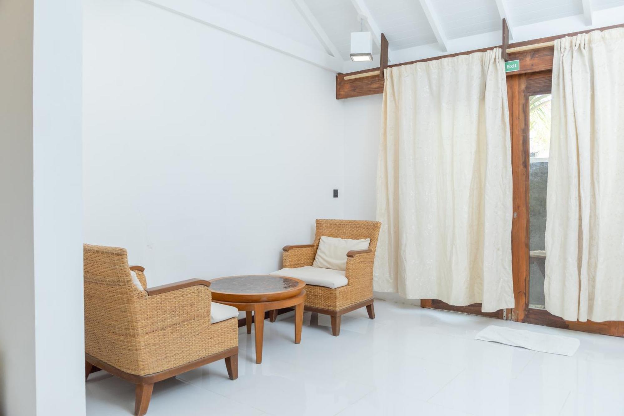 Brickwood Ganduvaru Private Villas Rasdhoo Exteriör bild